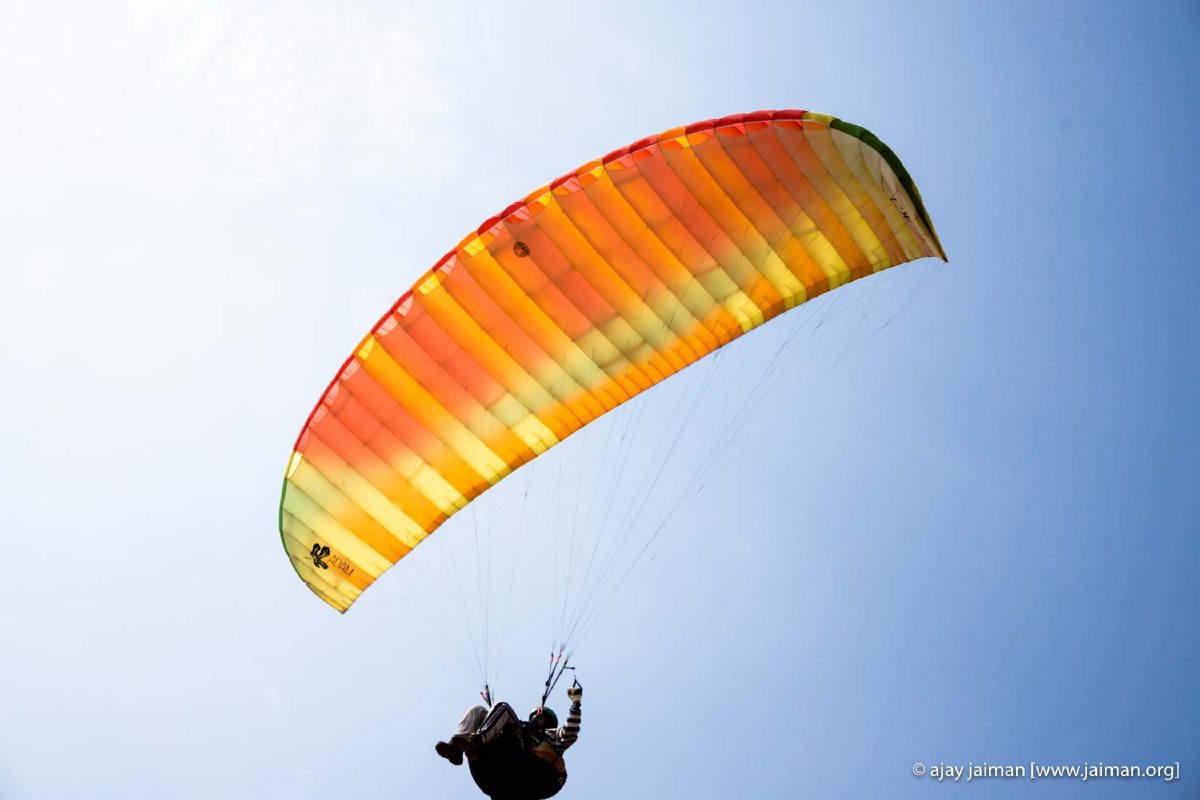 Learning to fly a paraglider in Kamshet