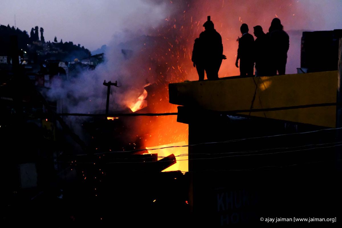 A blazing sunrise in Darjeeling